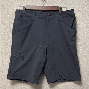 Patagonia Gray hiking utility shorts size 32